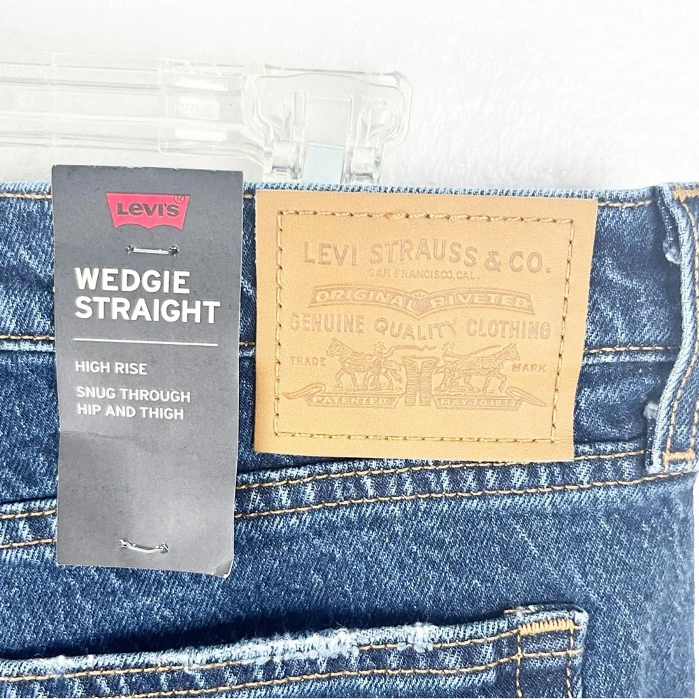 LEVI’S High Rise Button Fly Wedgie Straight Premium Denim Blue Jeans, Size 32 - Picture 10 of 16